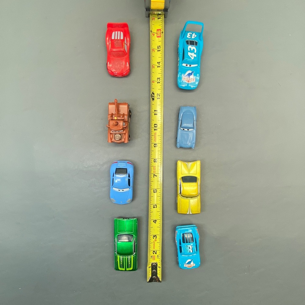 Disney Pixar Cars Diecast Plastic Lot Thunder Hollow Raceway Accessories - Picture 8 of 13